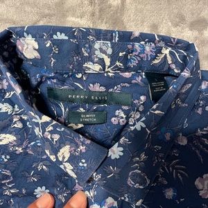 Short sleeve button ups